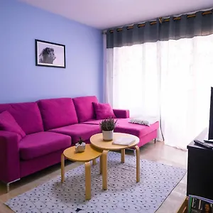 Two Bedroom Stylish Studio, 5 Minutes Walk From The Apartamento Lloret de Mar