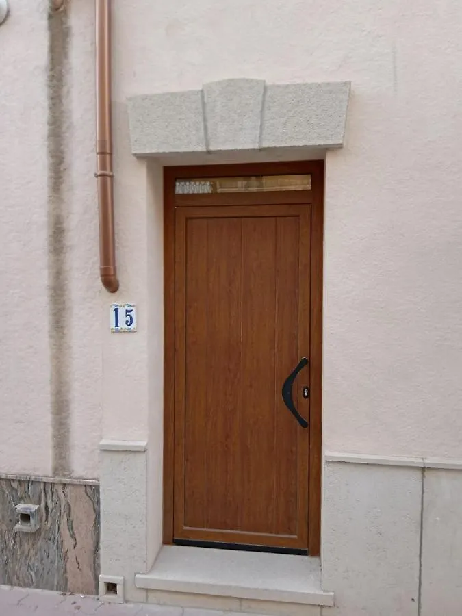 Centrally located two bed Apartment in El Perelló España