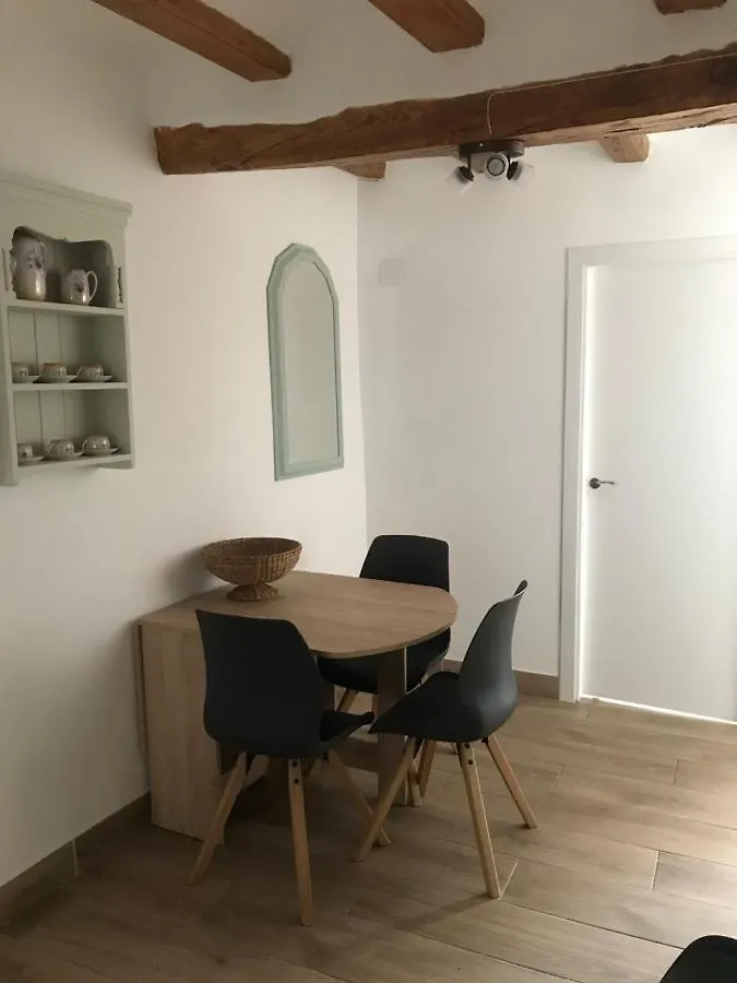Centrally Located Two Bed Apartment In El Perello El Perelló